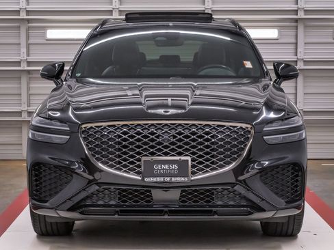 Used 2023 Genesis GV70 3.5T Sport w/ Sport Prestige Package AWD/4WD image 4