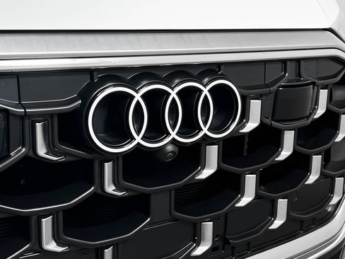 Certified 2024 Audi SQ8 Prestige image 13