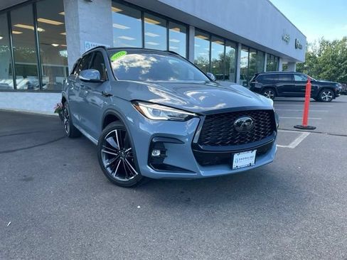 Used 2023 INFINITI QX50 Sport AWD/4WD image 3