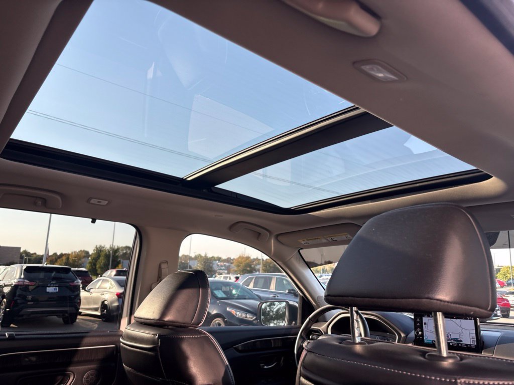 Used 2025 Honda Pilot Elite image 38