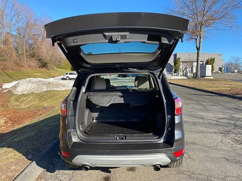 Used 2018 Ford Escape SEL image 9