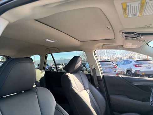 Used 2025 Subaru Outback Onyx Edition w/ Popular Package #2 image 14