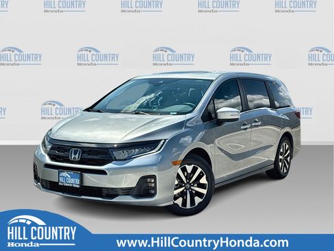 Certified 2026 Honda Odyssey EX-L image 1