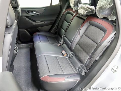New 2026 Chevrolet Equinox RS w/ LPO, Floor Liner Package image 10