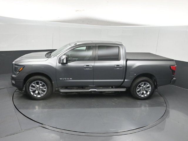 Used 2021 Nissan Titan SL w/ Moonroof Package AWD/4WD image 46