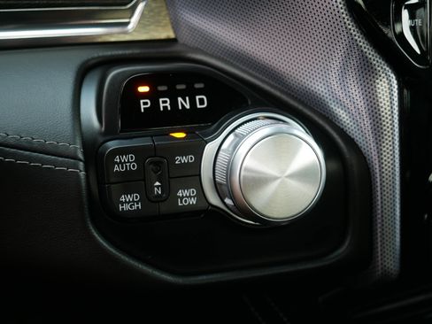 Used 2019 RAM 1500 Limited AWD/4WD image 24