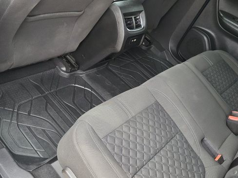 Used 2019 Chevrolet Blazer LT AWD/4WD image 25