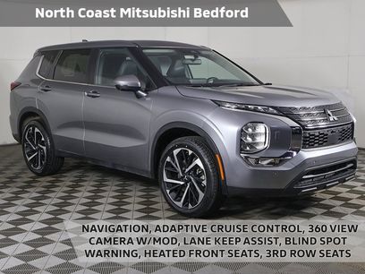 Used 2024 Mitsubishi Outlander SE