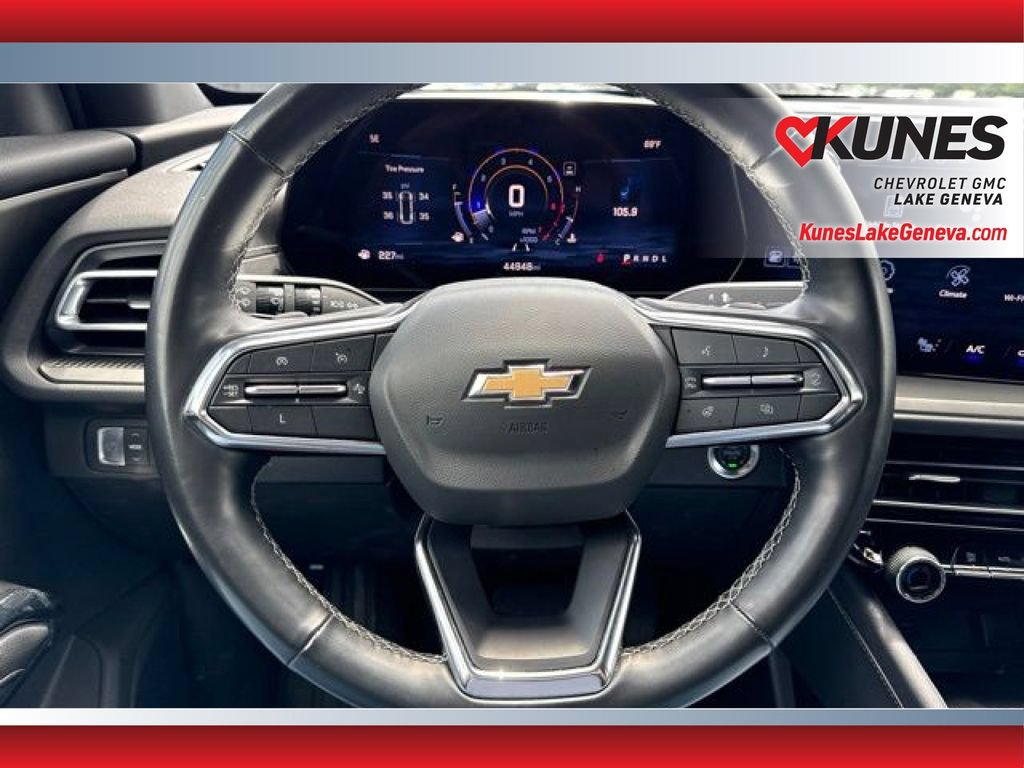 Used 2024 Chevrolet Traverse LT FWD image 20