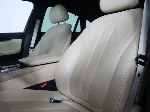 Used 2019 BMW X6 sDrive35i w/ Executive Package RWD image 10