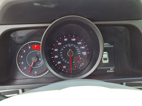 Used 2023 Hyundai Elantra SEL image 18