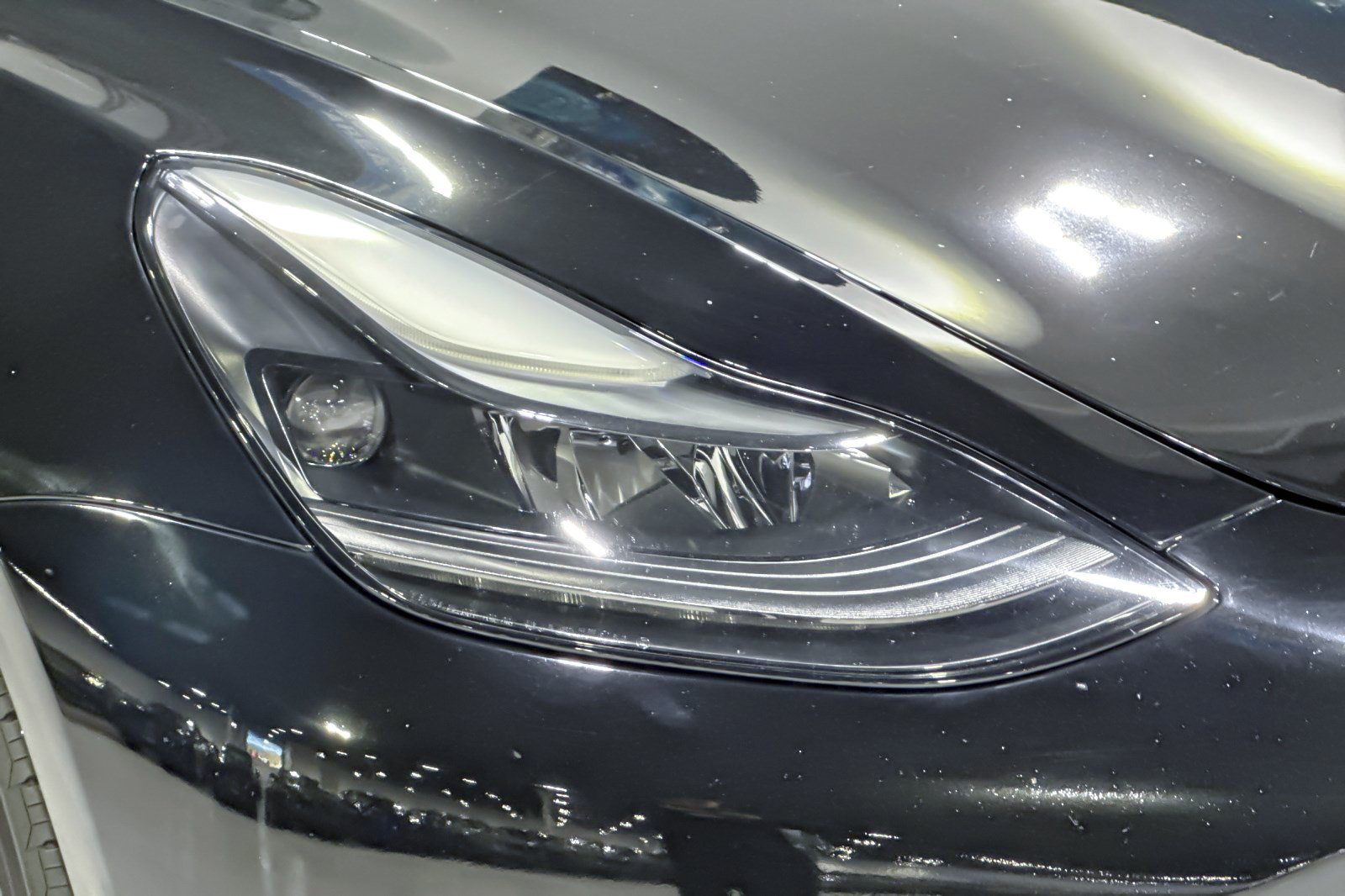 Used 2023 Tesla Model 3 Standard Range RWD image 12