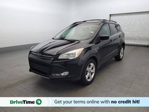 Used 2014 Ford Escape SE w/ Equipment Group 201A image 1