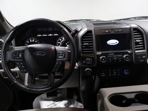 Used 2019 Ford F150 XLT w/ Equipment Group 302A Luxury image 17