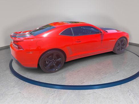 Used 2014 Chevrolet Camaro LT w/ RS Package RWD image 5