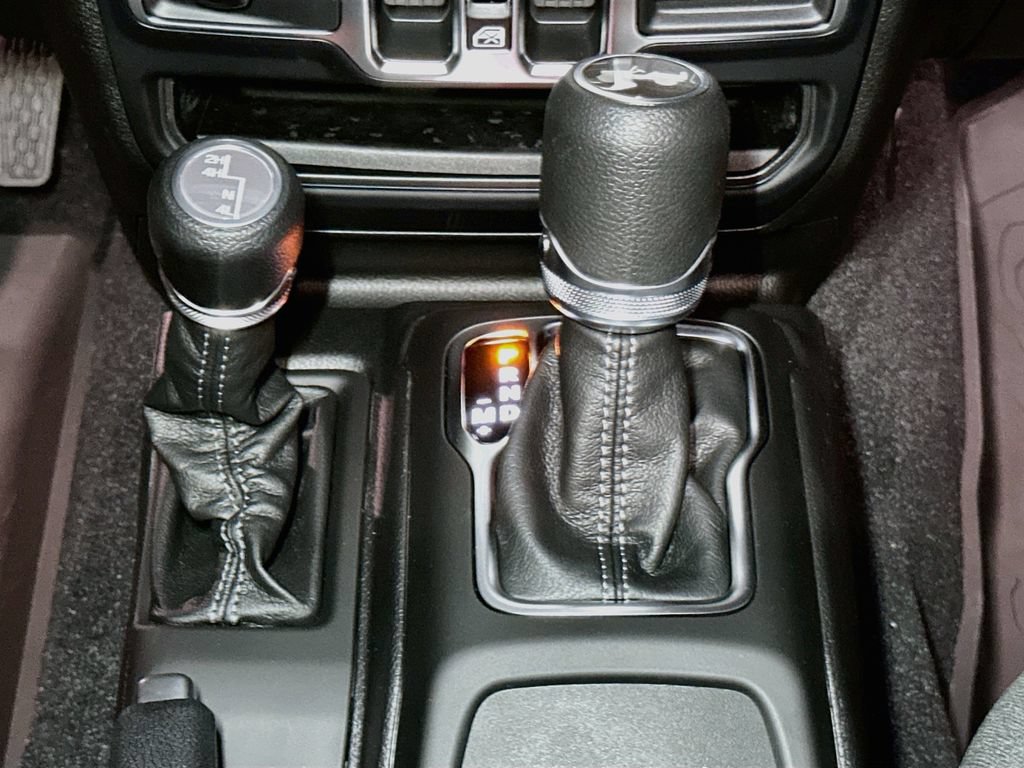 New 2026 Jeep Wrangler Unlimited Sport AWD/4WD image 10