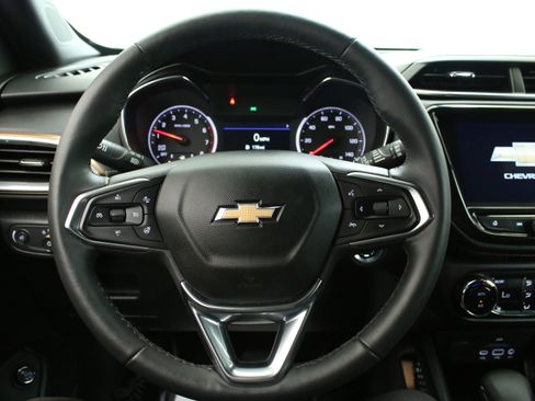 Certified 2023 Chevrolet TrailBlazer ACTIV w/ Sun and Liftgate Package FWD image 10