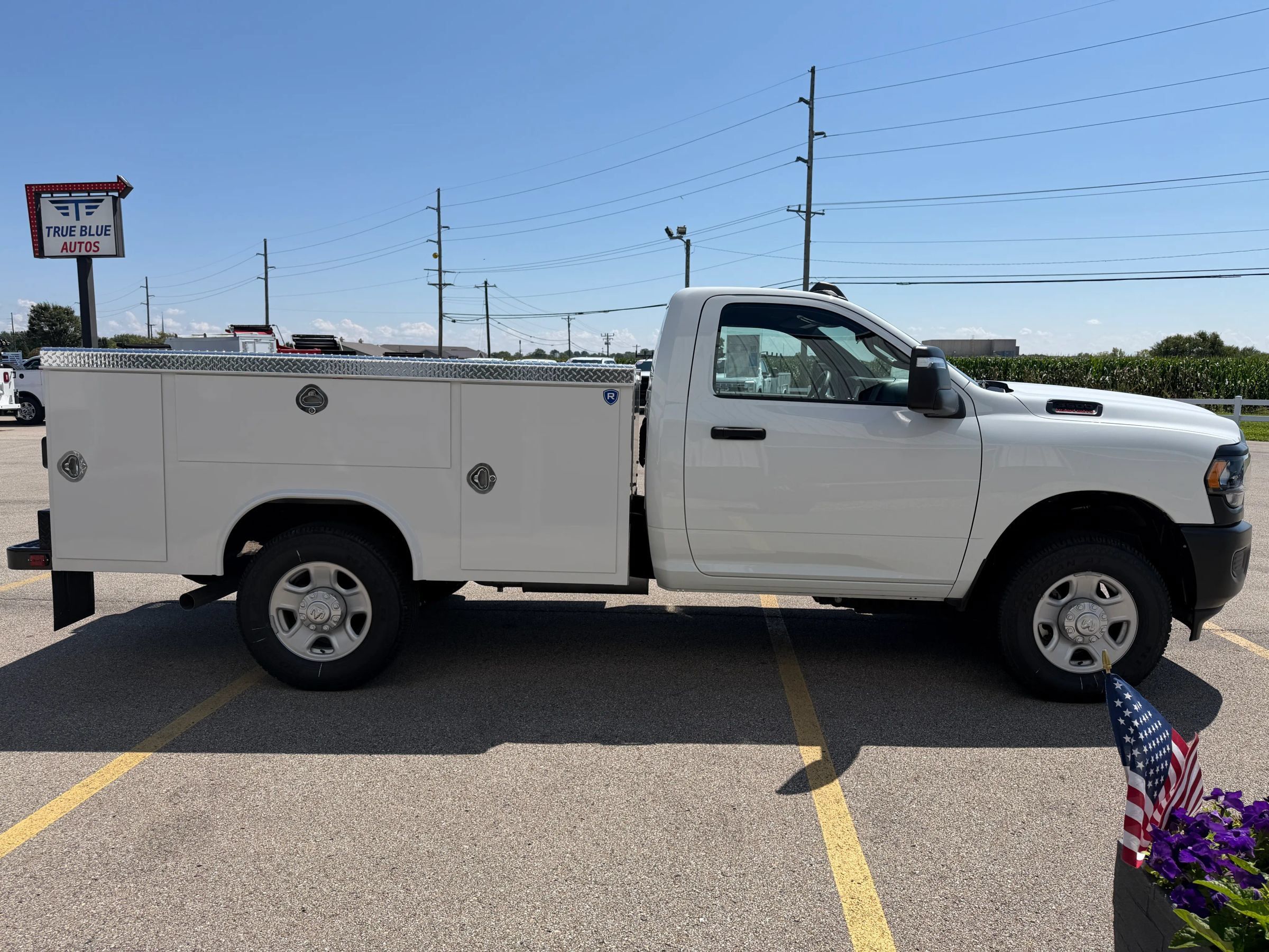 Used 2024 RAM 3500 Tradesman AWD/4WD image 7