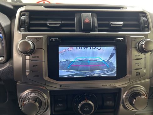 Used 2016 Toyota 4Runner SR5 image 28
