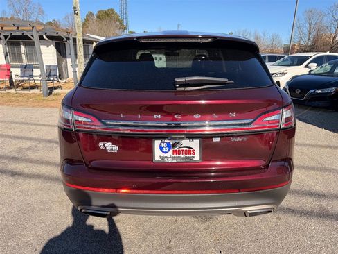 Used 2019 Lincoln Nautilus Reserve image 4