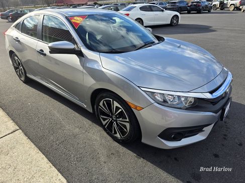 Used 2018 Honda Civic EX-L image 3