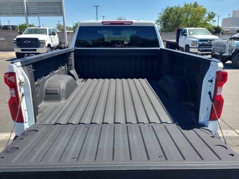 Used 2026 Chevrolet Silverado 1500 Custom w/ LPO, Dark Essentials Package AWD/4WD image 27