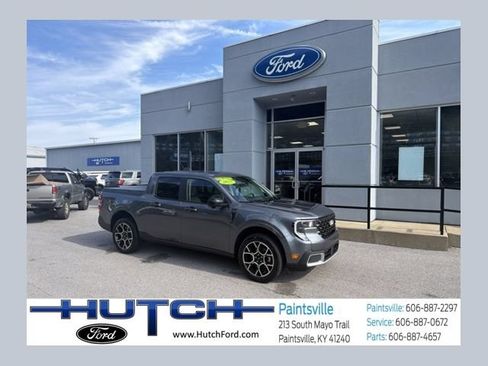 Used 2025 Ford Maverick Lariat w/ 4K Tow Package AWD/4WD image 1