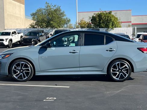 Used 2024 Nissan Sentra SR image 9