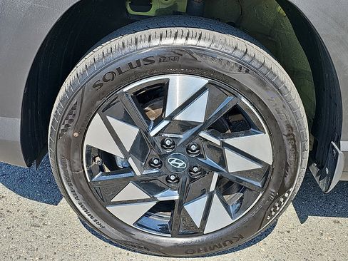 Used 2024 Hyundai Kona SEL image 8