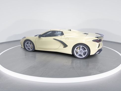 Used 2022 Chevrolet Corvette Stingray Preferred Conv w/ Battery Protection Package RWD image 6