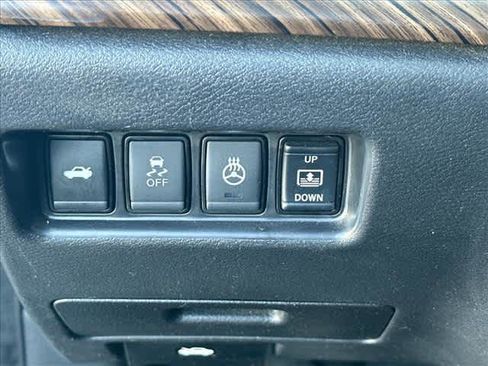 Used 2018 Nissan Maxima Platinum image 19