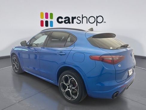 Used 2023 Alfa Romeo Stelvio Veloce AWD/4WD image 3