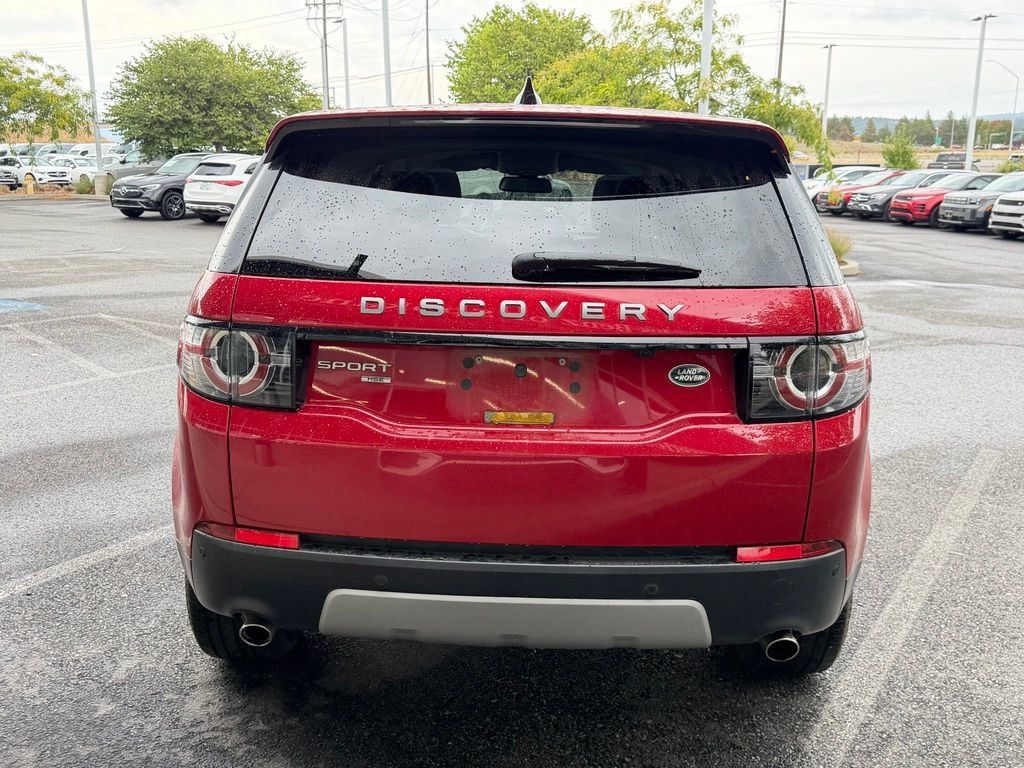 Used 2019 Land Rover Discovery Sport HSE AWD/4WD image 7