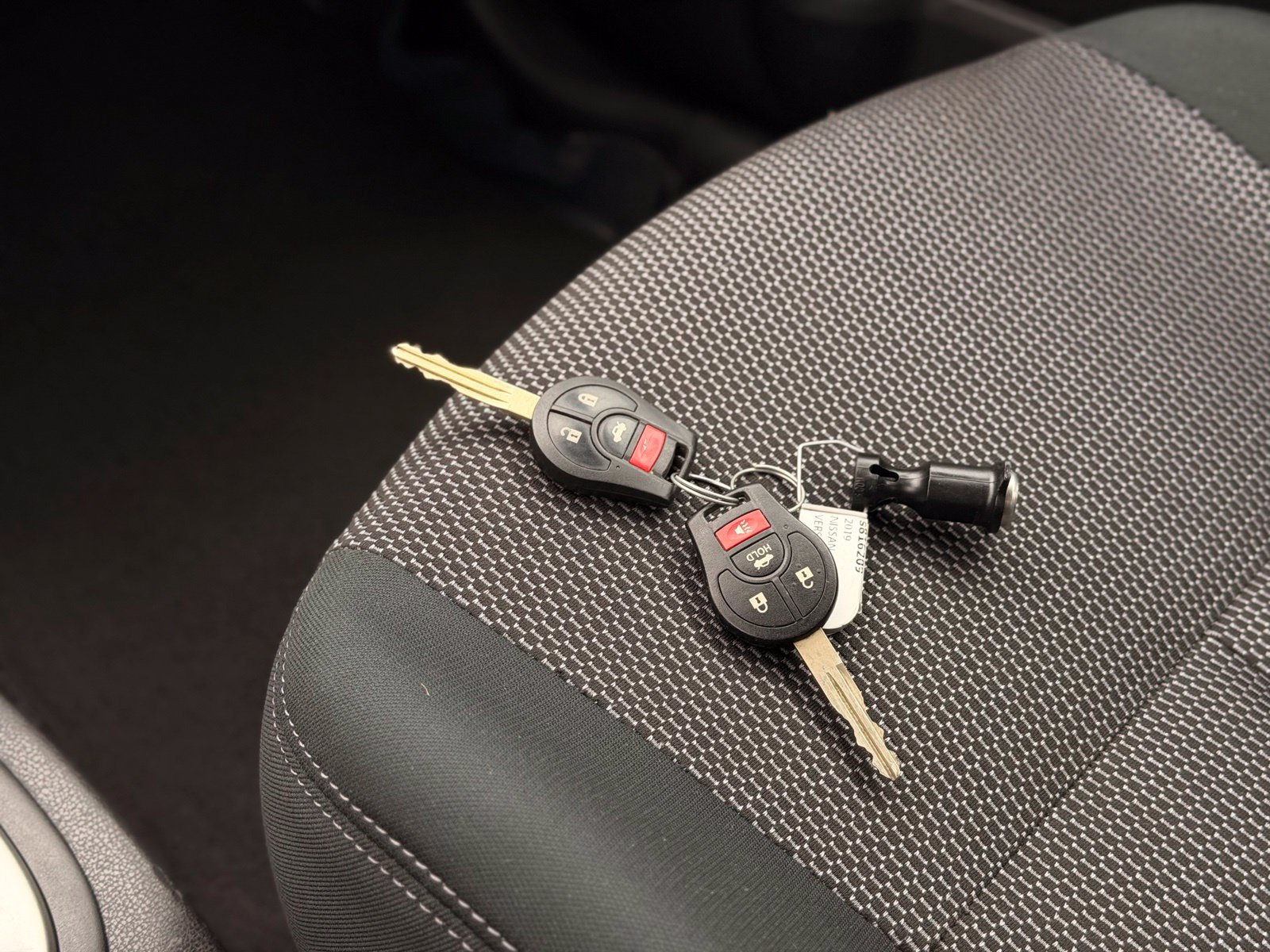 Used 2019 Nissan Versa SV FWD image 33