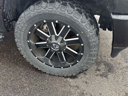 Used 2022 RAM 1500 Big Horn AWD/4WD image 9