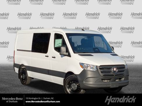 New 2026 Mercedes-Benz Sprinter 2500 image 1