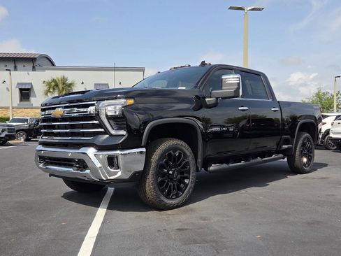 New 2026 Chevrolet Silverado 2500 LTZ w/ LTZ Convenience Package image 2