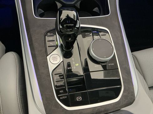 Certified 2023 BMW X5 xDrive40i w/ M Sport Package image 13