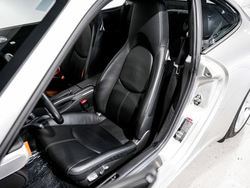 Used 2005 Porsche 911 Carrera S image 20