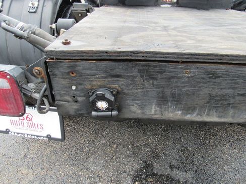 Used 2025 Ford F600 4x4 Regular Cab Super Duty w/ XL Chrome Package image 20
