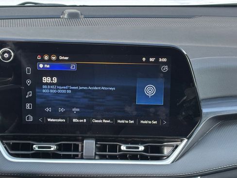 Used 2025 Chevrolet Equinox LT image 22