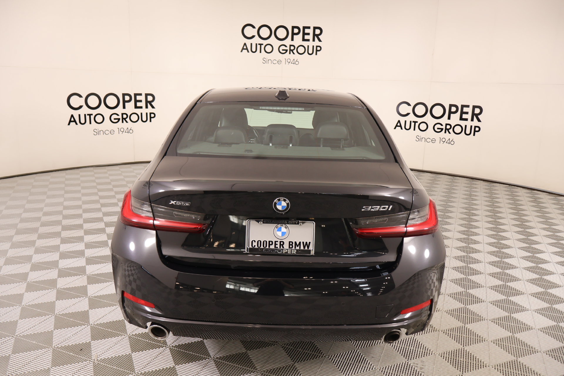 Used 2023 BMW 330i xDrive Sedan AWD/4WD image 23