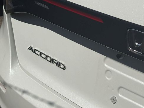 Used 2024 Honda Accord LX image 11