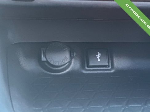 Used 2022 Toyota RAV4 SE w/ Convenience Package image 26