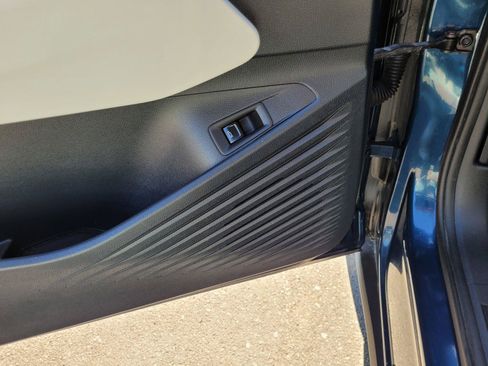 Used 2023 Volkswagen ID.4 S RWD image 24