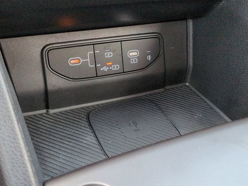Certified 2026 Kia Sportage SX FWD image 23