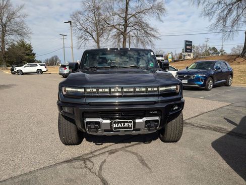 New 2025 GMC Hummer EV 2X image 8
