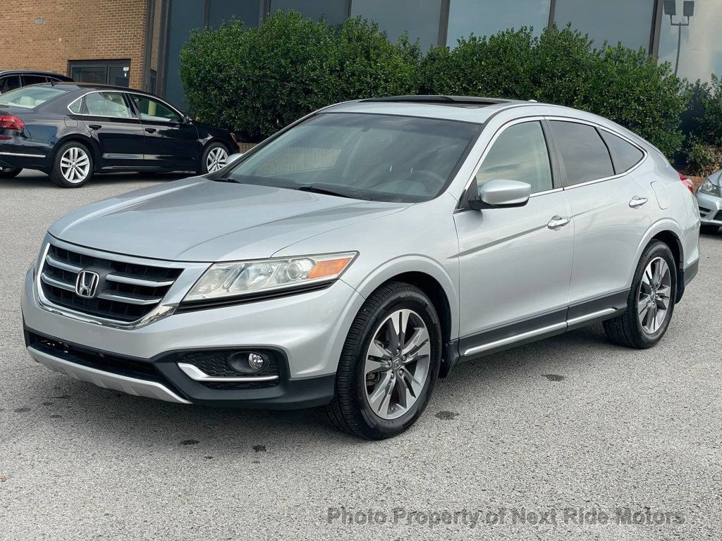 Used 2013 Honda Crosstour EX image 3