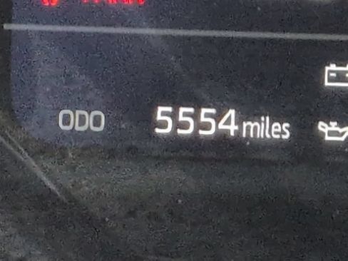 Used 2026 Toyota Sequoia Platinum AWD/4WD image 35