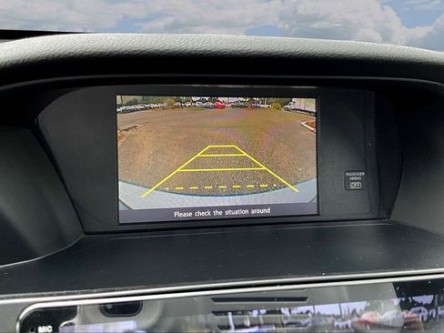Used 2017 Honda Accord LX image 10